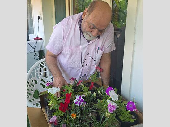 ਮੇਰਾ ਖ਼ਜ਼ਾਨਾ ....ਲਓ ਜੀ ਆਪਾਂ 72 ਸਾਲ ਦੇ ਹੋ ਗਏ ਆਂ. ਦੋ ਨਵੰਬਰ ਨੂੰ ਮੇਰਾ ਜਨਮ ਦਿਨ ਹੁੰਦੈ .