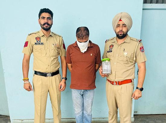 ਸੀ.ਆਈ.ਏ. ਸਟਾਫ ਵੱਲੋਂ  .32 ਬੋਰ ਦੇ ਪਿਸਤੌਲ ਤੇ 5 ਰੌਂਦਾਂ ਸਮੇਤ ਇੱਕ ਗ੍ਰਿਫਤਾਰ