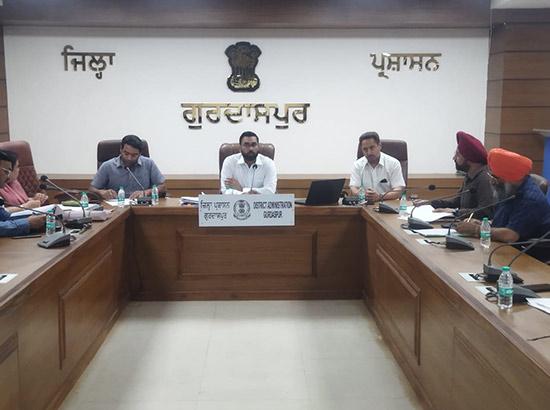 DC ਗੁਰਦਾਸਪੁਰ ਨੇ ਯੁੱਧ ਨਸ਼ਿਆਂ ਵਿਰੁੱਧ ਮੁਹਿੰਮ ਨੂੰ ਹੋਰ ਤੇਜ਼ ਕਰਨ ਦੀਆਂ ਹਦਾਇਤਾਂ ਦਿੱਤੀਆਂ
