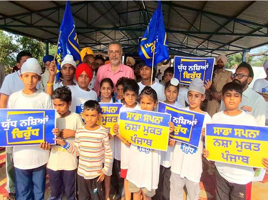 ਸਿਹਤ ਮੰਤਰੀ ਡਾ: ਬਲਬੀਰ ਸਿੰਘ ਵੱਲੋਂ ਪਿੰਡ-ਪਿੰਡ ਨਸ਼ਾ ਮੁਕਤੀ ਯਾਤਰਾ ਨੇ ਫੜੀ ਰਫ਼ਤਾਰ