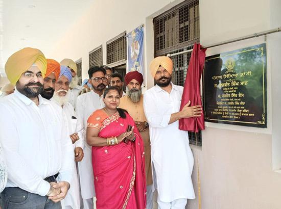 ਪੰਜਾਬ ਦੇ ਸਰਕਾਰੀ ਸਕੂਲ ਪ੍ਰਾਈਵੇਟ ਸਕੂਲਾਂ ਨੂੰ ਪਾਉਂਦੇ ਹਨ ਮਾਤ : ਨਵਦੀਪ ਜੀਦਾ 