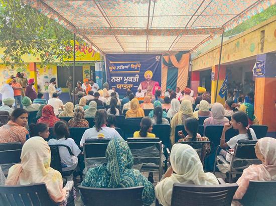 ਕੁਲਵੰਤ ਸਿੰਘ ਦੀ ਅਗਵਾਈ ਵਿੱਚ ਪਿੰਡ ਲਖਨੌਰ, ਭਾਗੋਮਾਜਰਾ ਅਤੇ ਬੈਰੋਪੁਰ ਵਿੱਚ ਕੱਢੀ ਗਈ 'ਯੁੱਧ ਨਸ਼ਿਆਂ ਵਿਰੁੱਧ' ਮੁਹਿੰਮ ਤਹਿਤ ਜਾਗਰੂਕਤਾ ਕੀਤੀ ਗਈ