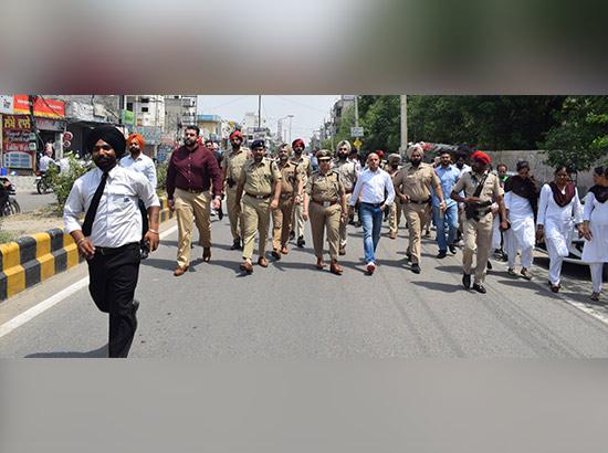 ਲੁਧਿਆਣਾ ਦਿਹਾਤੀ ਪੁਲਿਸ ਨੇ ਯੁੱਧ ਨਸ਼ਿਆਂ ਵਿਰੁੱਧ ਮੁਹਿੰਮ ਤਹਿਤ ਇੱਕ ਫਲੈਗ ਮਾਰਚ ਕੀਤਾ 