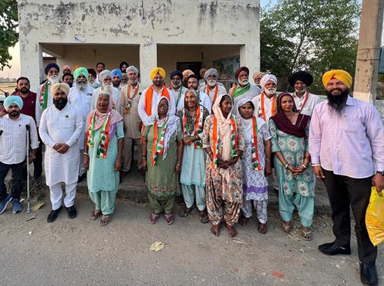 ਸਾਬਕਾ MLA ਕੁਲਜੀਤ ਨਾਗਰਾ ਦੀ ਅਗਵਾਈ ਹੇਠ ਪਿੰਡ ਬੈਂਅਪੁਰ ਦੇ ਕਈ ਪਰਿਵਾਰ ਕਾਂਗਰਸ ਪਾਰਟੀ ਵਿੱਚ ਹੋਏ ਸ਼ਾਮਿਲ