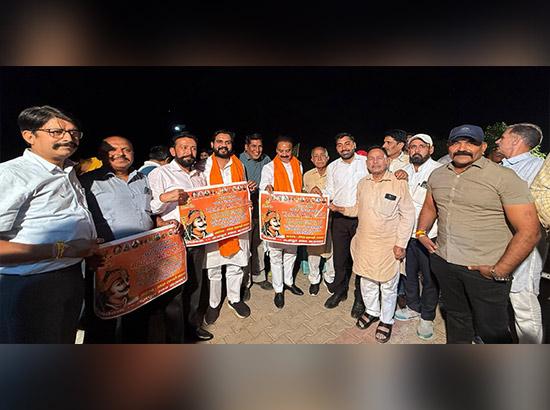 ਮਹਾਰਾਣਾ ਪ੍ਰਤਾਪ ਜੈਅੰਤੀ ਦਾ ਸੱਦਾ ਦੇਣ ਲਈ ਹਰਿਆਣਾ ਦੇ MLA ਯੋਗਿੰਦਰ ਰਾਣਾ ਲਾਲੜੂ ਪਹੁੰਚੇ 