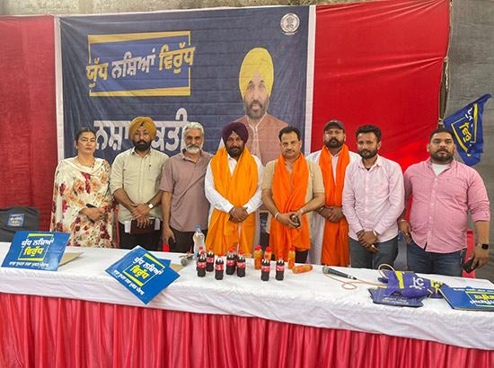 MLA ਸੰਗੋਵਾਲ ਵੱਲੋਂ ਪਿੰਡ ਮਾਣਕਵਾਲ, ਪ੍ਰੀਤ ਵਿਹਾਰ, ਸ਼ਹੀਦ ਭਗਤ ਸਿੰਘ ਨਗਰ, ਦੇਵ ਨਗਰ, ਥਰੀਕੇ, ਤੇਰਾ ਨਗਰ ਵਿਖੇ ਲੋਕ ਮਿਲਣੀਆਂ ਕੀਤੀਆਂ