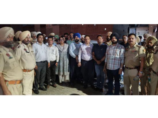 ਆਬਕਾਰੀ ਵਿਭਾਗ ਵੱਲੋਂ ਲੁਧਿਆਣਾ ਵਿੱਚ ਵੱਡੇ ਪੱਧਰ 'ਤੇ ਘੇਰਾਬੰਦੀ ਅਤੇ ਤਲਾਸ਼ੀ ਮੁਹਿੰਮ ਚਲਾਈ ਗਈ