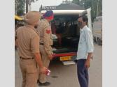 ਰੂਪਨਗਰ ਪੁਲਿਸ : SSP ਮਨਿੰਦਰ ਸਿੰਘ ਦੇ ਦਿਸ਼ਾ-ਨਿਰਦੇਸ਼ਾਂ ਹੇਠ ਰੂਪਨਗਰ ਪੁਲਿਸ ਵੱਲੋਂ ਸ਼ਹਿਰ ਦੇ ਵੱਖ-ਵੱਖ ਇਲਾਕਿਆਂ ਵਿੱਚ ਵਿਸ਼ੇਸ਼ ਚੈਕਿੰਗ ਮੁਹਿੰਮ ਚਲਾਈ ਗਈ