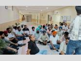 ਨਰੇਗਾ ਮੁਲਾਜ਼ਮਾਂ ਵੱਲੋਂ ਮੁੱਖ ਮੰਤਰੀ ਨੂੰ ਸਵਾਲ ਪੁੱਛਣ ਅਤੇ ਪੰਚਾਇਤ ਮੰਤਰੀ ਦੀ ਕੋਠੀ ਅੱਗੇ ਧਰਨੇ ਦਾ ਐਲਾਨ 