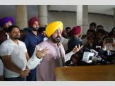 ਮੁੱਖ ਮੰਤਰੀ ਵੱਲੋਂ ‘ਜਿਸਦਾ ਖੇਤ, ਉਸਦੀ ਰੇਤ’ ਸਕੀਮ ਤਹਿਤ ਖੇਤਾਂ ’ਚੋਂ ਰੇਤ ਕੱਢਣ ਲਈ ਕਿਸਾਨਾਂ ਨੂੰ 7200 ਰੁਪਏ ਪ੍ਰਤੀ ਏਕੜ ਦੇਣ ਦਾ ਐਲਾਨ