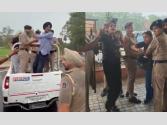 ਪੰਜਾਬ ਯੂਨੀਵਰਸਿਟੀ 'ਚ RSS ਦੇ ਪ੍ਰੋਗਰਾਮ ਖ਼ਿਲਾਫ਼ ABVP ਵਿਰੋਧੀ ਵਿਦਿਆਰਥੀਆਂ ਦਾ ਤਿੱਖਾ ਪ੍ਰਦਰਸ਼ਨ; ਪੁਲਿਸ ਵੱਲੋਂ ਲਾਠੀਚਾਰਜ, ਕਈ ਵਿਦਿਆਰਥੀਆਂ ਨੂੰ ਲਿਆ ਹਿਰਾਸਤ 'ਚ (ਵੇਖੋ ਵੀਡੀਓ)