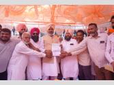 ਹਰਪਾਲ ਚੀਮਾ ਵੱਲੋਂ ਦਿੜ੍ਹਬਾ ਹਲਕੇ ਦੇ ਪਿੰਡਾਂ ਦੇ ਸਰਬਪੱਖੀ ਵਿਕਾਸ ਨੂੰ ਵੱਡਾ ਹੁਲਾਰਾ; 03.75 ਕਰੋੜ ਰੁਪਏ ਦੀਆਂ ਵਿਕਾਸ ਗ੍ਰਾਂਟਾਂ ਵੰਡੀਆਂ