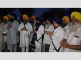 ਸ੍ਰੀ ਅਕਾਲ ਤਖ਼ਤ ਸਾਹਿਬ ਦੇ ਜਥੇਦਾਰ ਦੀ ਅਗਵਾਈ ਵਾਲੇ ਸਿੱਖ ਜਥੇ ਨੂੰ ਜ਼ੀਰੋ ਲਾਈਨ ਤੋਂ ਪਹਿਲਾਂ ਰੋਕਿਆ; ਸ੍ਰੀ ਕਰਤਾਰਪੁਰ ਸਾਹਿਬ ਲਾਂਘਾ ਛੇਤੀ ਖੋਲ੍ਹਣ ਲਈ ਕੀਤੀ ਅਰਦਾਸ