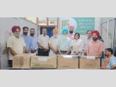 ਸਰਬੱਤ ਦਾ ਭਲਾ ਟਰੱਸਟ ਵੱਲੋਂ ਸਿਵਲ ਹਸਪਤਾਲ ਅੰਮ੍ਰਿਤਸਰ ਵਿਖੇ ਮੁਫ਼ਤ ਡਾਇਲਸਿਸ ਕਿੱਟਾਂ ਭੇਂਟ