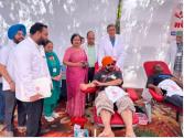 ਵਿਸਾਖੀ ਮੇਲੇ ਮੌਕੇ ਡਾਇਰੈਕਟਰ ਸਿਹਤ ਵਿਭਾਗ ਵੱਲੋਂ ਖੂਨਦਾਨ ਕੈਂਪ, ਪ੍ਰਦਰਸ਼ਨੀ ਅਤੇ ਆਮ ਆਦਮੀ ਕਲੀਨਿਕਾਂ ਦਾ ਦੌਰਾ