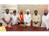 ਅਜਮੇਰ ਸਿੰਘ ਲੋਦੀ ਮਾਜਰਾ ਨੂੰ ਚੇਅਰਮੈਨ ਲੱਗਣ ਤੇ ਸਨਮਾਨਿਤ ਕੀਤਾ ਗਿਆ